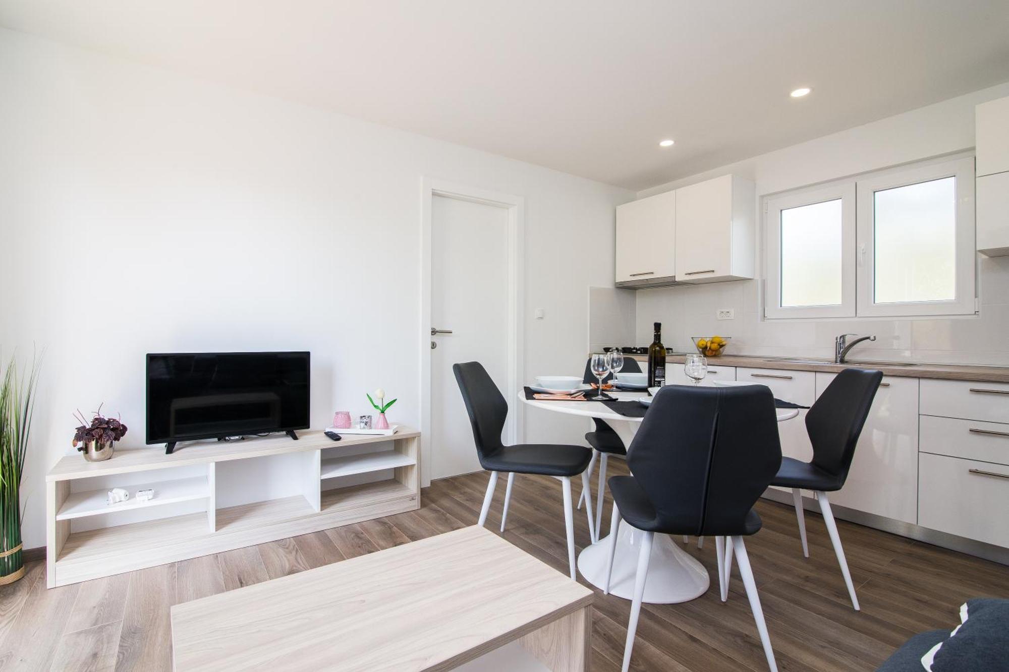 Luxury Mobile Homes Liza Biograd Na Moru Exterior foto
